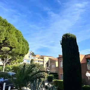studio-la-baie-des-anges.fr-provencehotel.com/