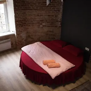 https://loft-9.hotelslviv.net
