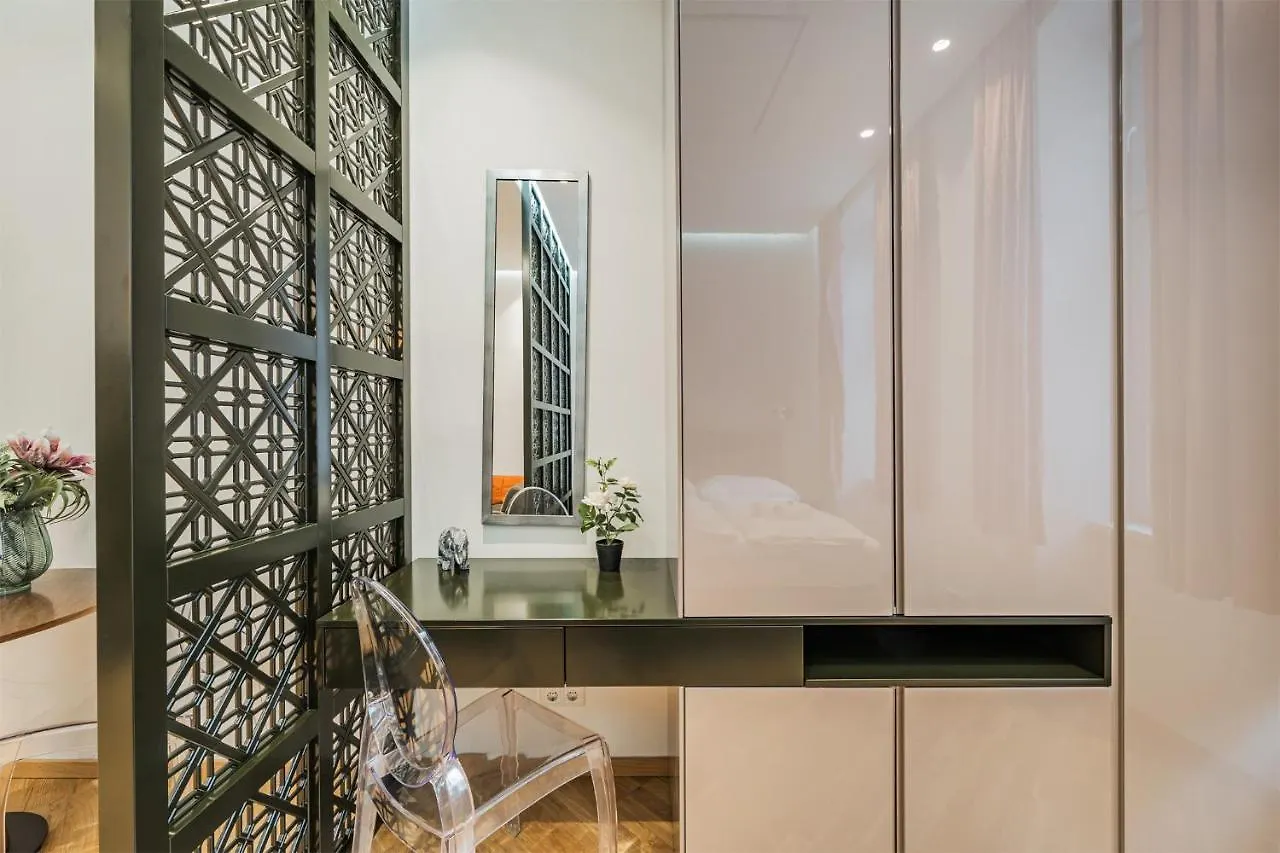 Zeus Design Apartments Schoenbrunn Viena
