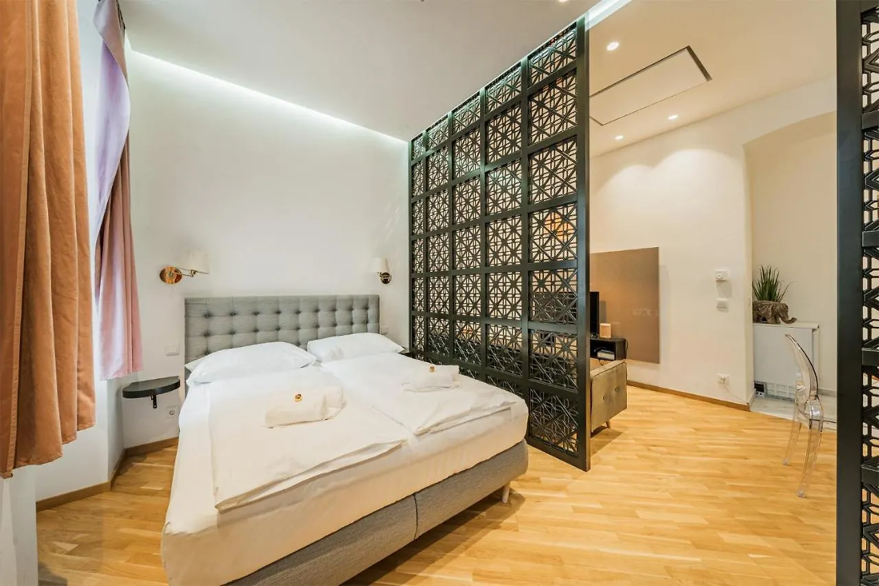 Zeus Design Apartments Schoenbrunn Viena