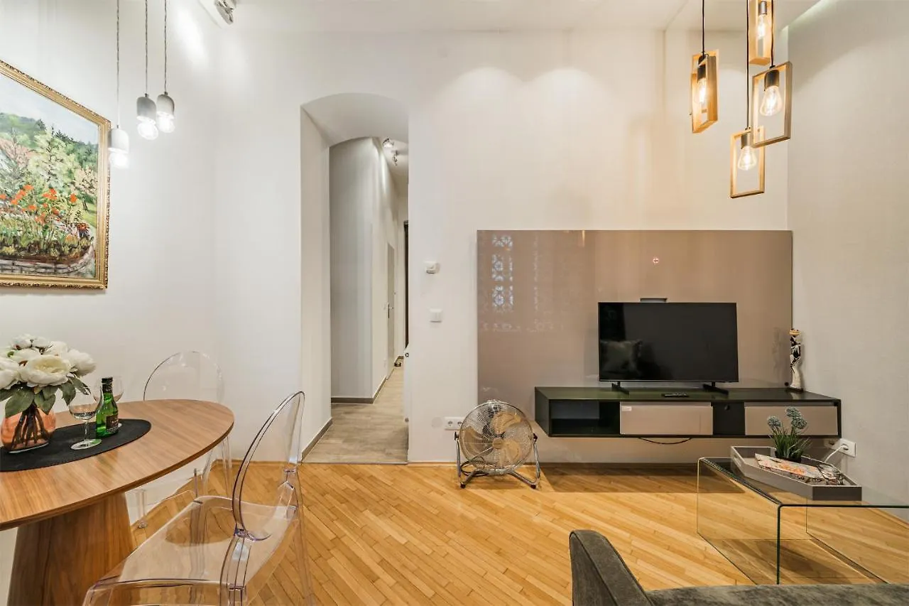 Zeus Design Apartments Schoenbrunn Viena 0*,  Austria